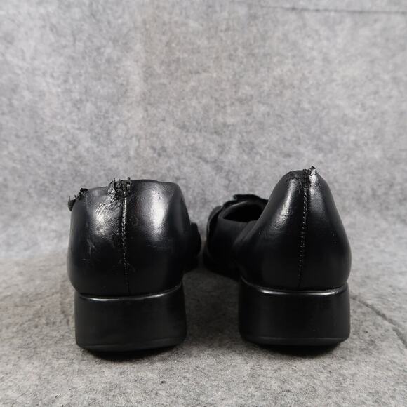 Casual Shoes Womens 8.5 Ballet Flat Slip On Loafer Ruffle Toe Black Casual Retro - Picture 5 of 11